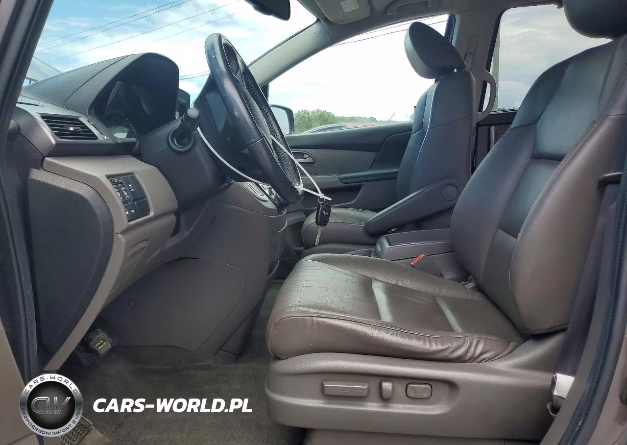 2013 Honda Odyssey Touring VIN:5FNRL5H92DB078690 - 7