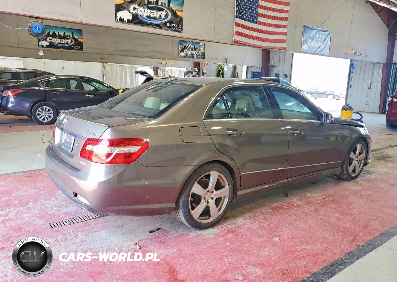 2010 Mercedes-Benz E 350 4Matic VIN:WDDHF8HB2AA092882 - 3