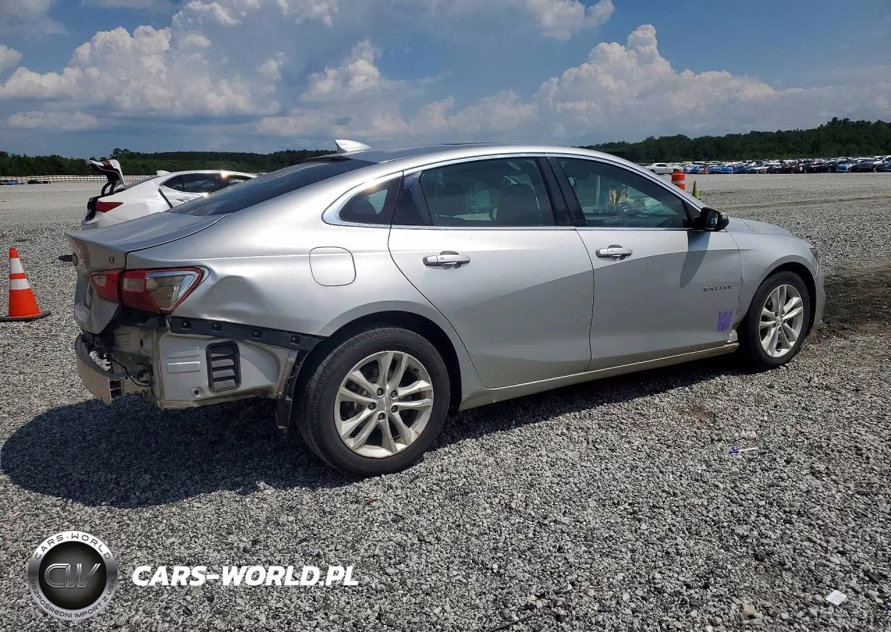 2016 Chevrolet Malibu Lt VIN:1G1ZE5ST7GF258724 - 3