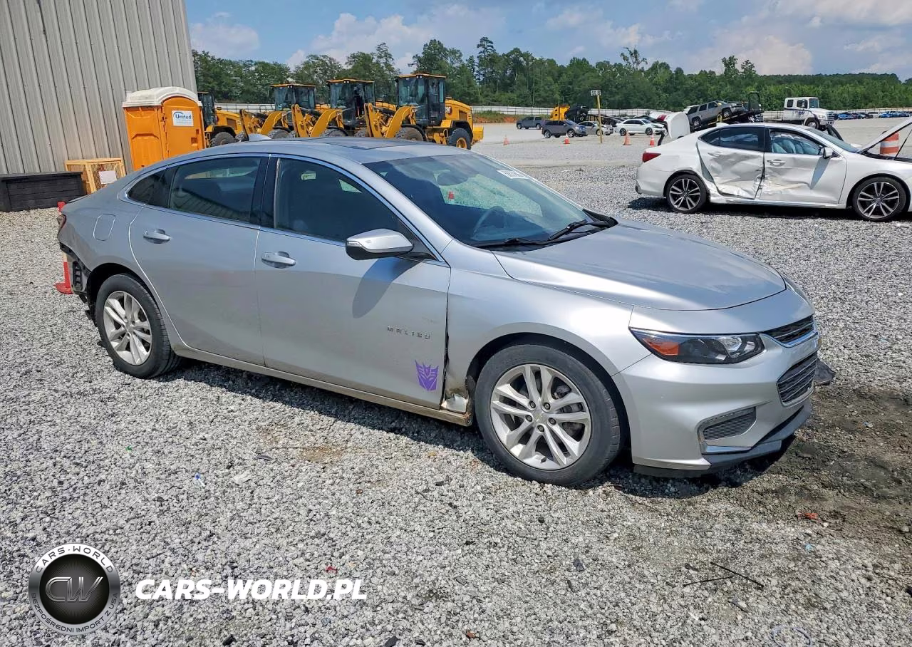 2016 Chevrolet Malibu Lt VIN:1G1ZE5ST7GF258724 - 4