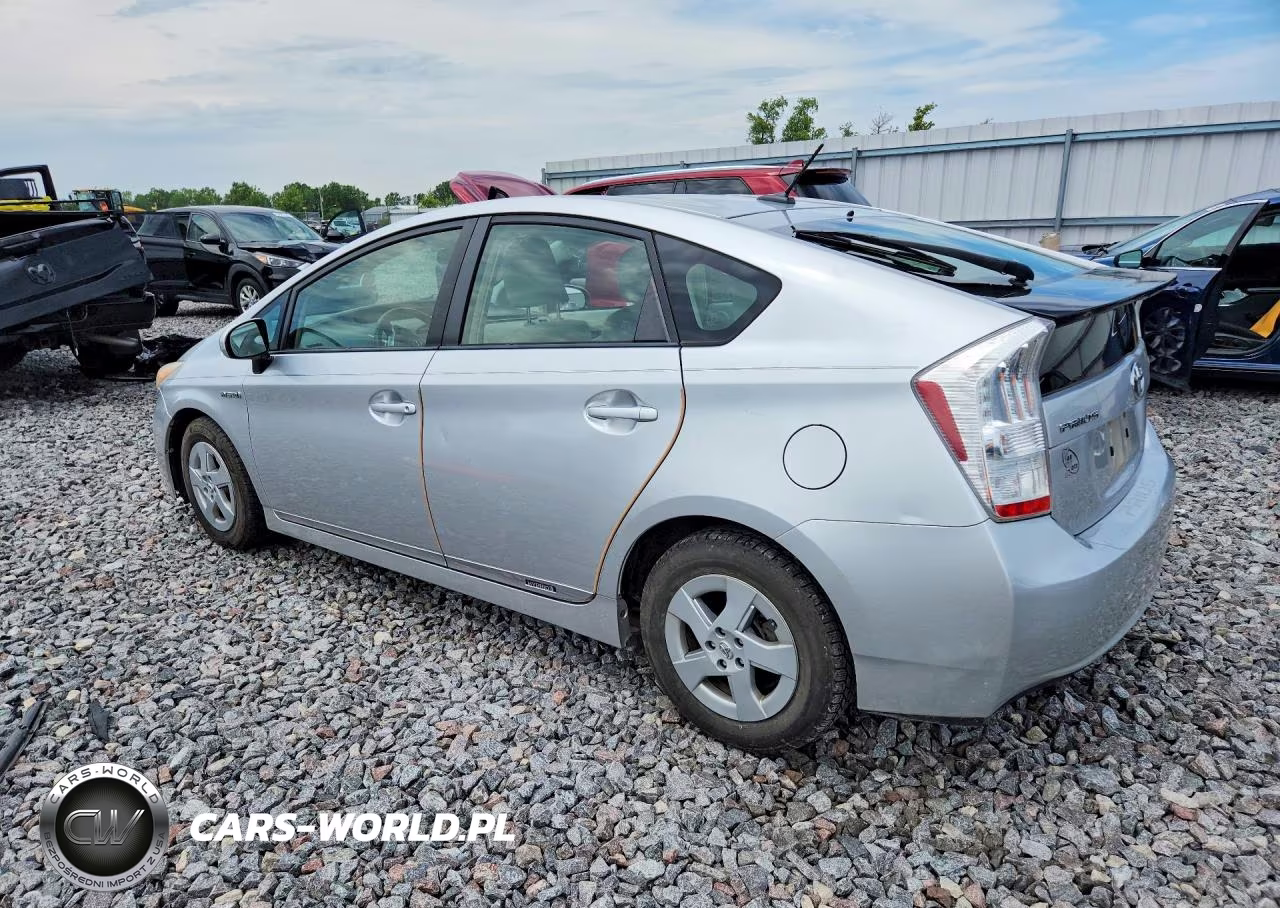 2011 Toyota Prius Three VIN:JTDKN3DU1B5325996 - 2