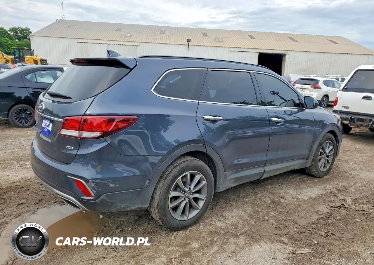 2017 Hyundai Santa Fe Se VIN:KM8SMDHF5HU182498 - 3