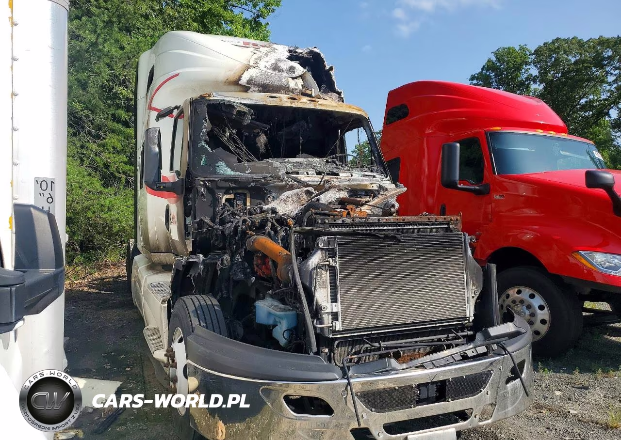 2022 International Lt625 Semi Truck – zdjęcie 1 z 10