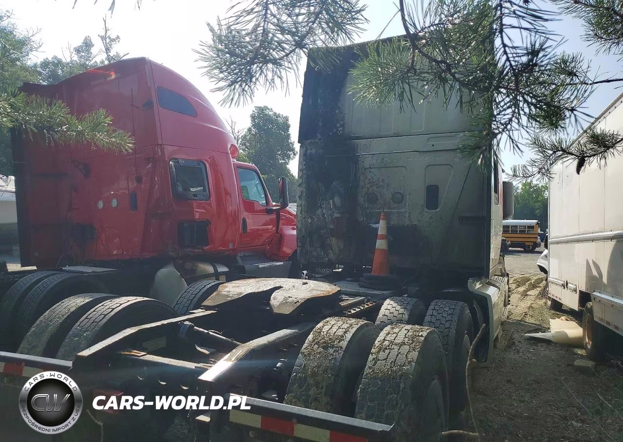 2022 International Lt625 Semi Truck VIN:3HSDZAPRXNN133775 - 4