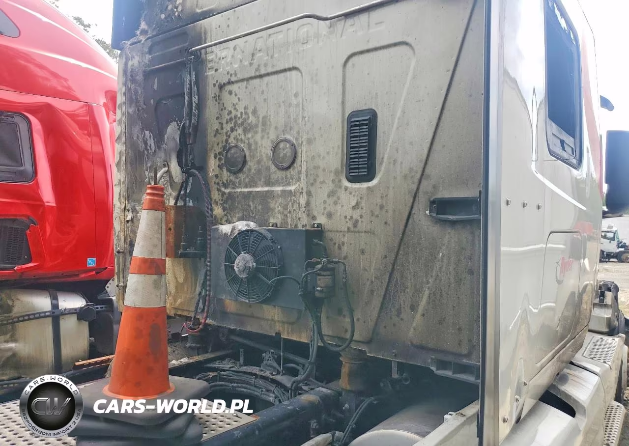 2022 International Lt625 Semi Truck VIN:3HSDZAPRXNN133775 - 6