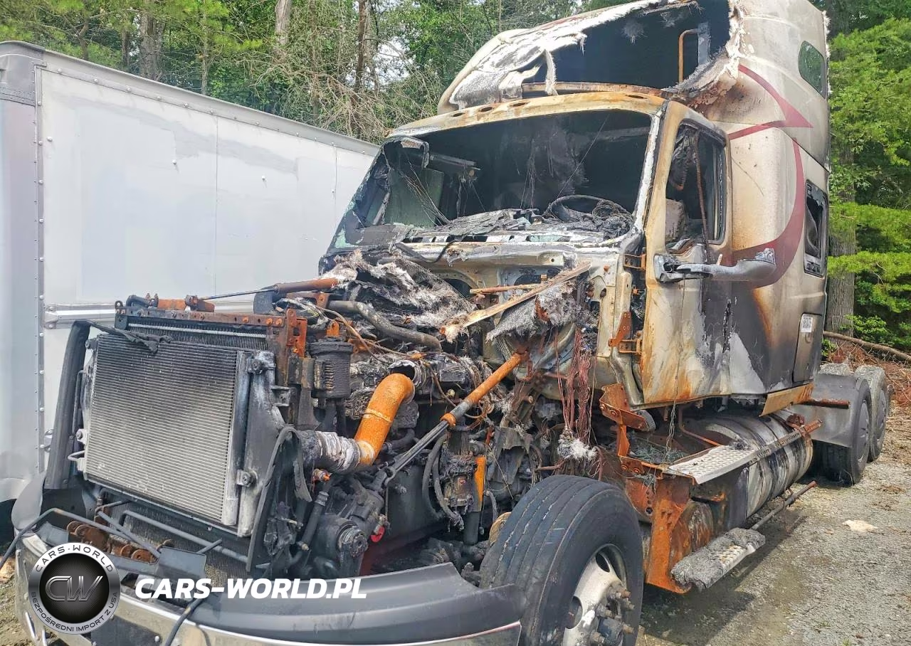 2022 International Lt625 Semi Truck VIN:3HSDZAPRXNN133775 - 9