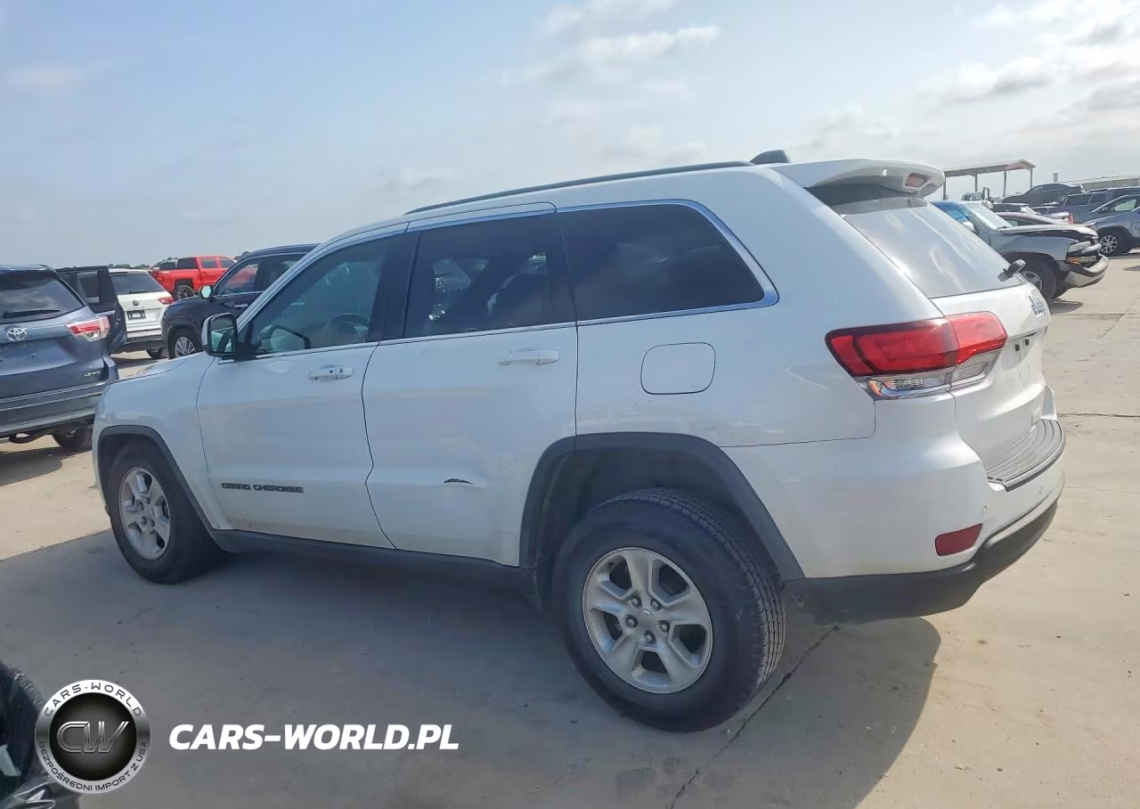 2017 Jeep Grand Cherokee Laredo VIN:1C4RJEAG3HC816529 - 2