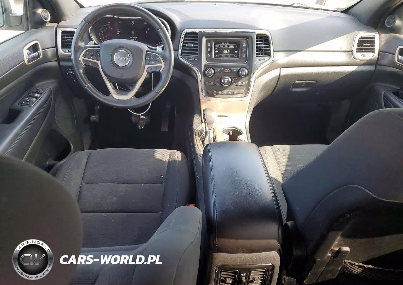 2017 Jeep Grand Cherokee Laredo VIN:1C4RJEAG3HC816529 - 8
