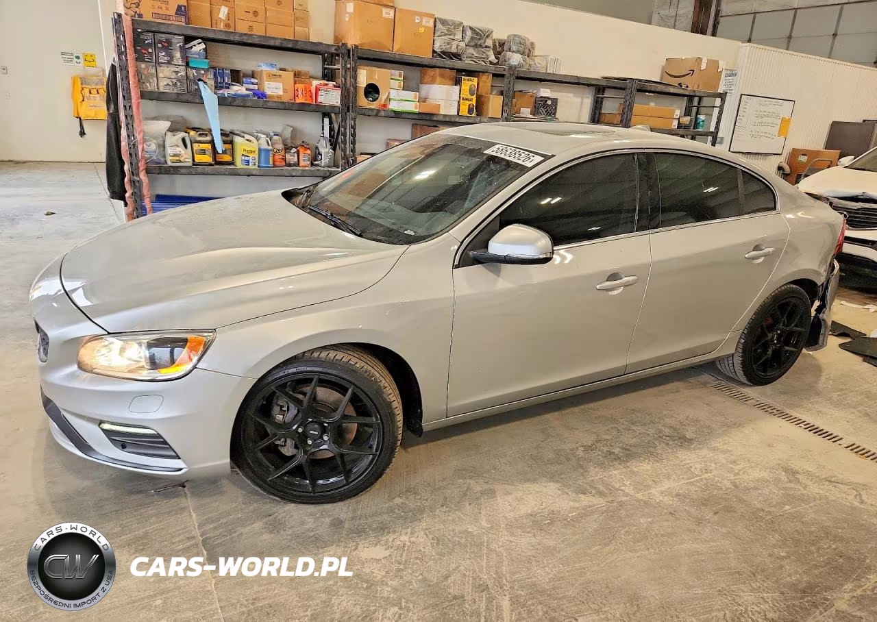 2017 Volvo S60 Platinum