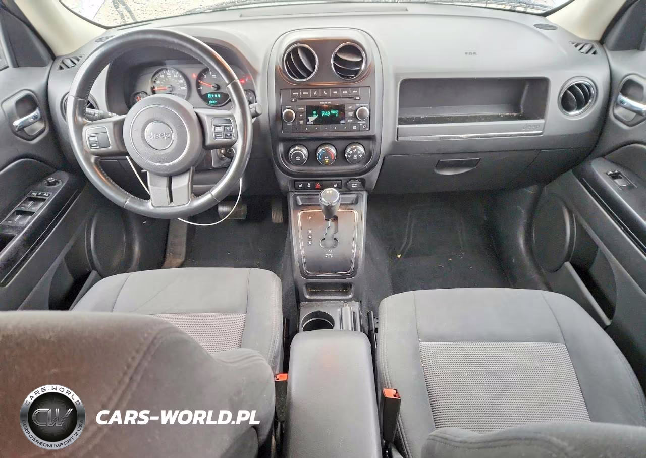 2011 Jeep Patriot Sport VIN:1J4NF1GB9BD244155 - 8
