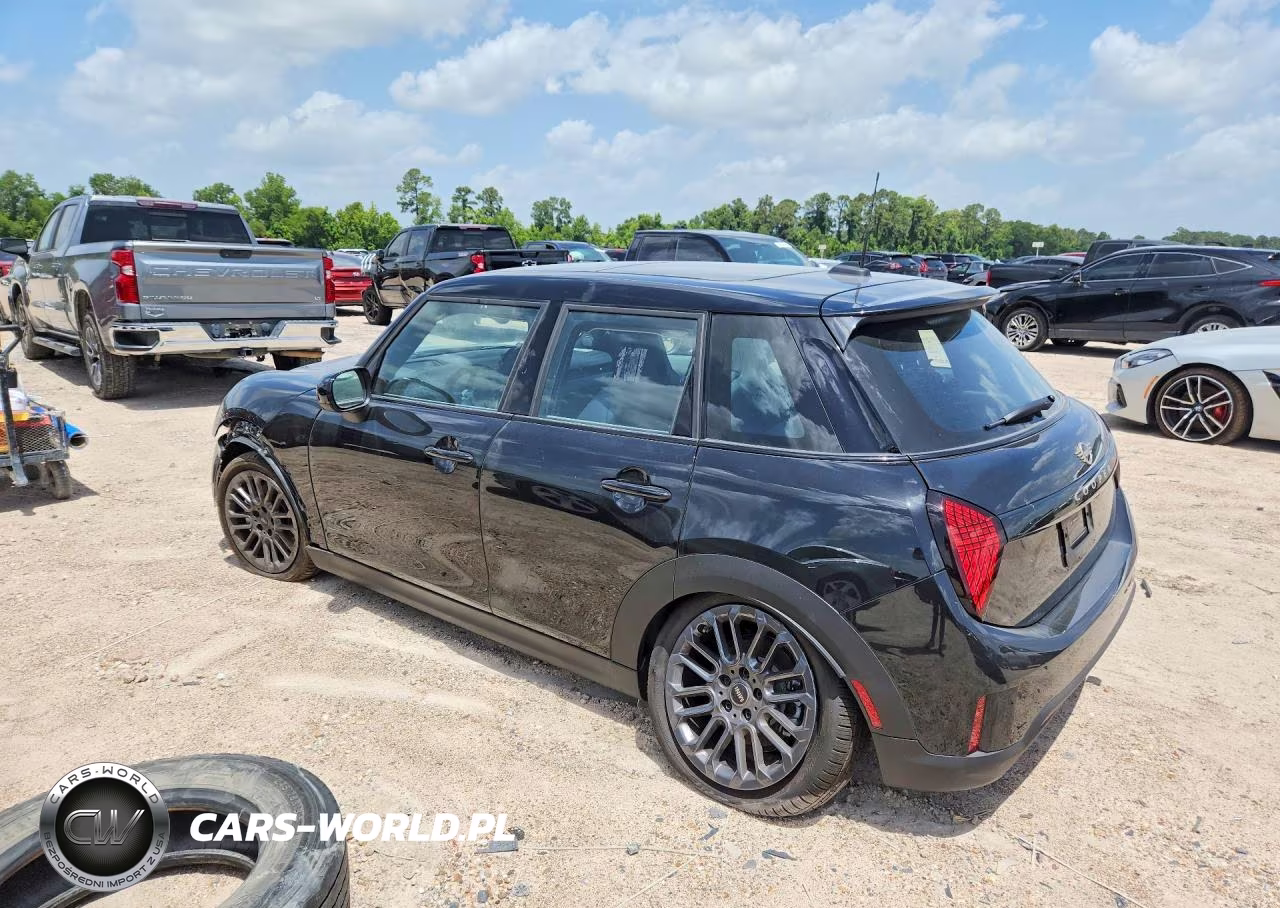2026 Mini Cooper S VIN:WMW53GD08T2X96938 - 2