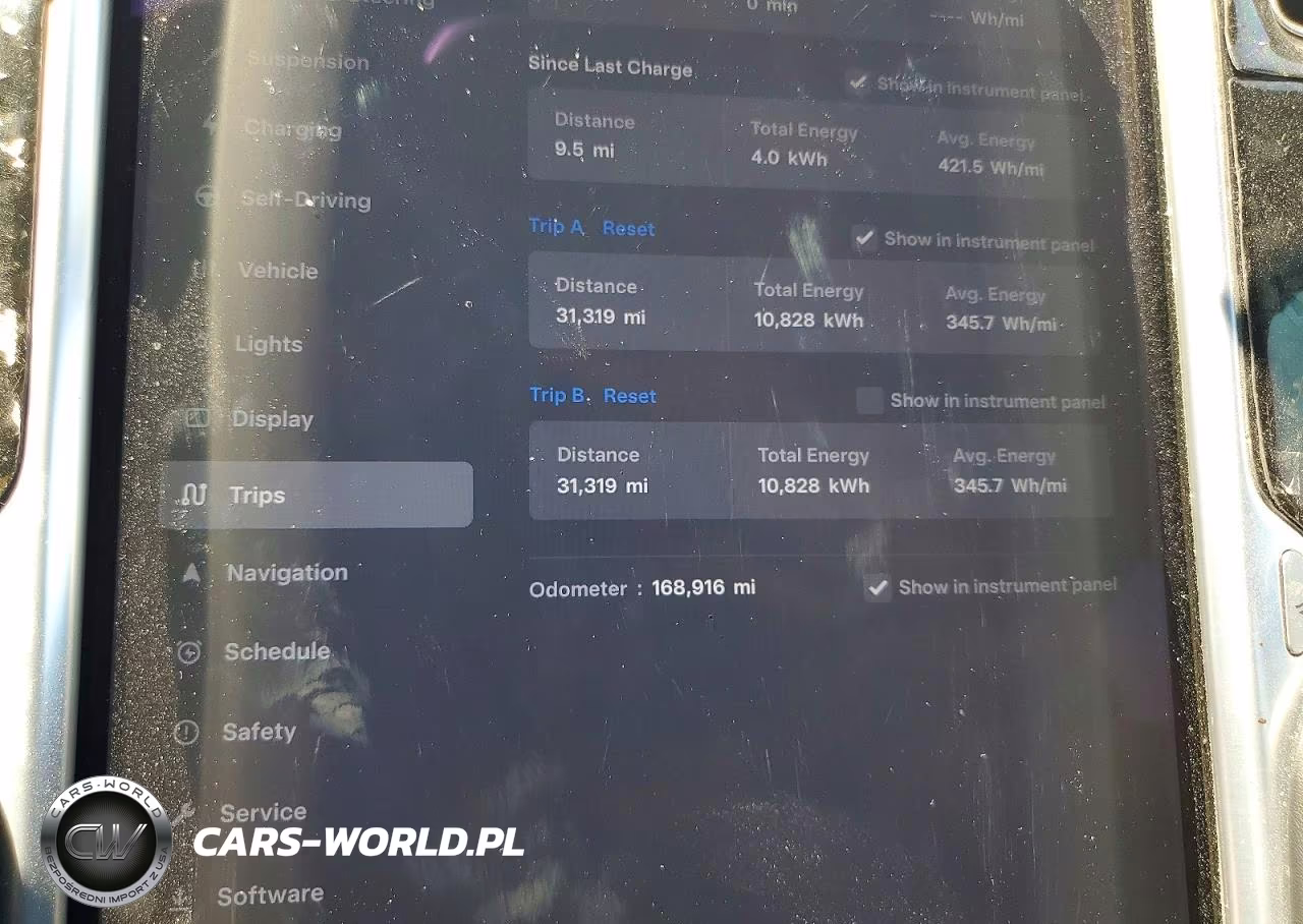 2017 Tesla Model S VIN:5YJSA1E29HF215041 - 9