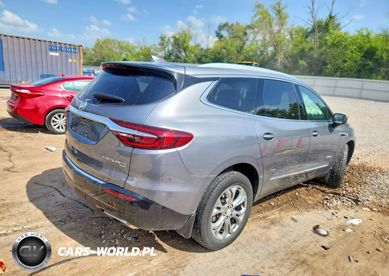 2018 Buick Enclave Avenir VIN:5GAEVCKW3JJ271545 - 3