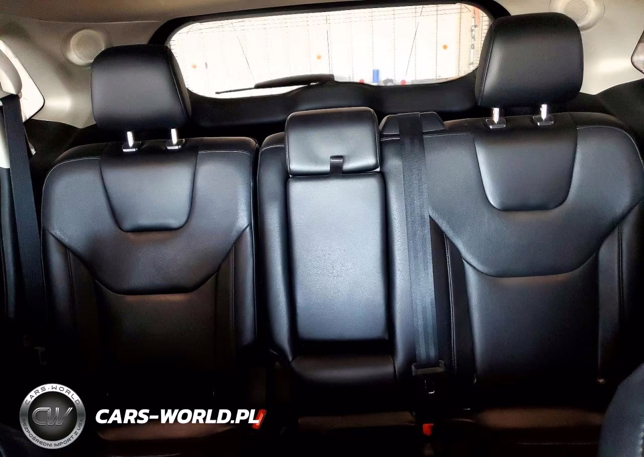2019 Ford Edge Titanium VIN:2FMPK4K90KBC02023 - 10