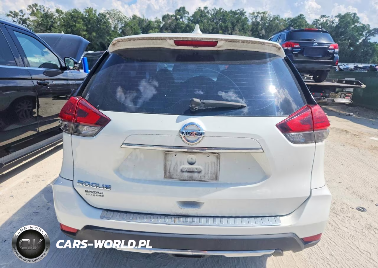 2017 Nissan Rogue S VIN:JN8AT2MT7HW140183 - 6