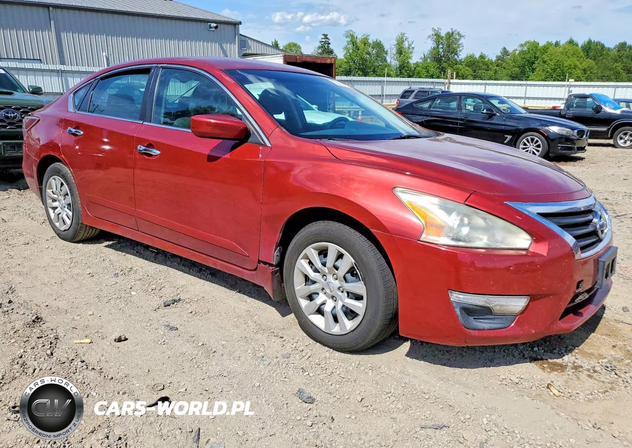2015 Nissan Altima 2.5 S VIN:1N4AL3AP6FC432677 - 4