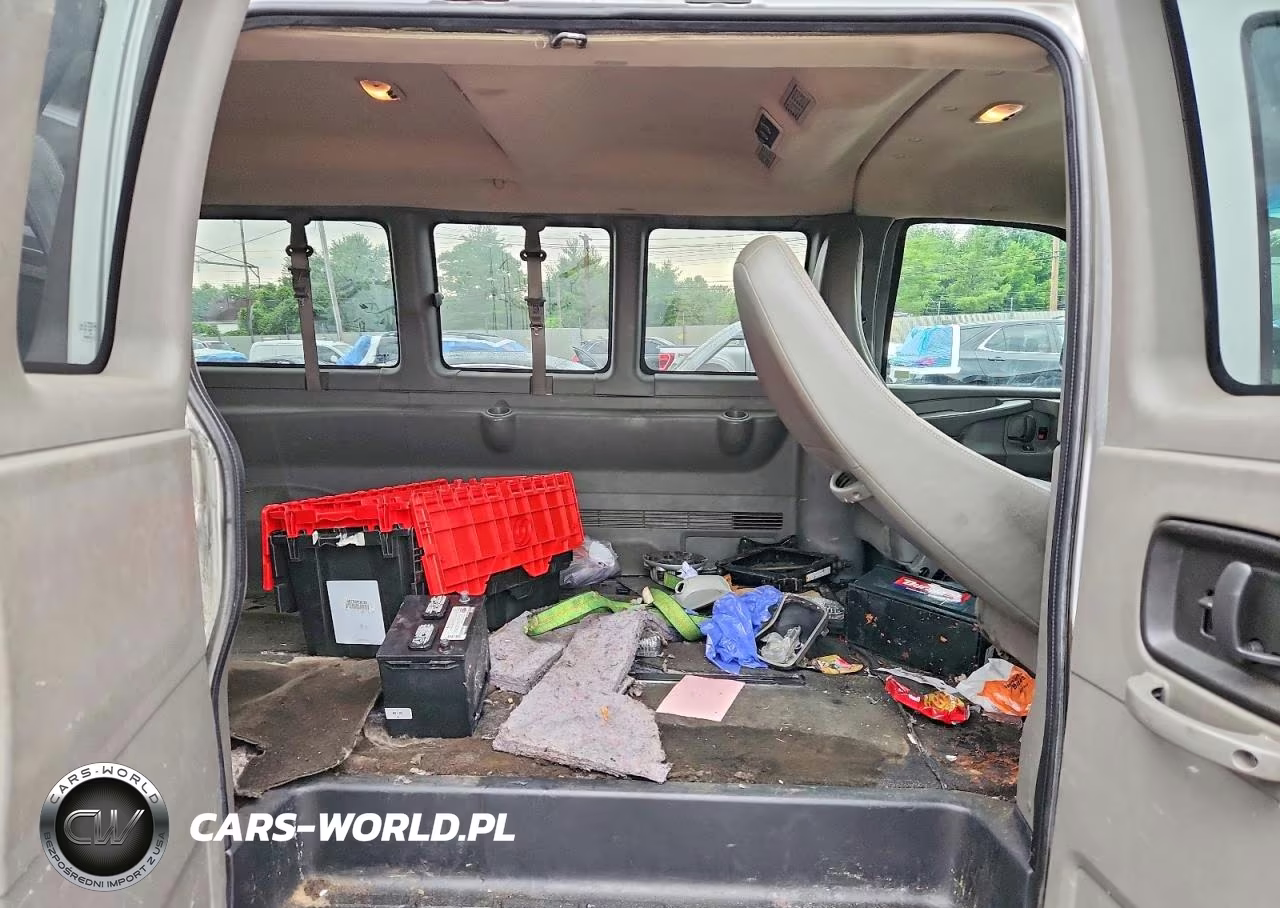 2015 Chevrolet Express G2500 Ls VIN:1GAWGPFG6F1282188 - 11