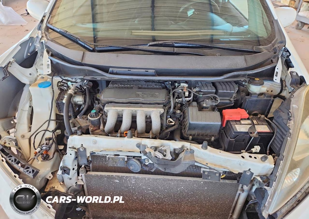 2013 Honda Fit Sport VIN:JHMGE8H50DC026065 - 11