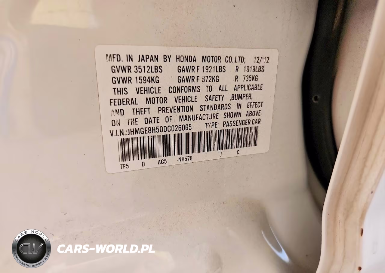 2013 Honda Fit Sport VIN:JHMGE8H50DC026065 - 13