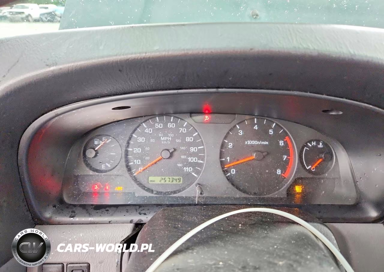 2001 Nissan Xterra Xe-V6 VIN:5N1ED28T81C596927 - 9