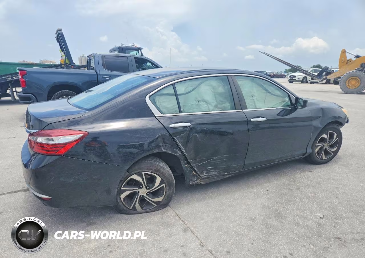 2017 Honda Accord Lx VIN:1HGCR2F35HA079334 - 3
