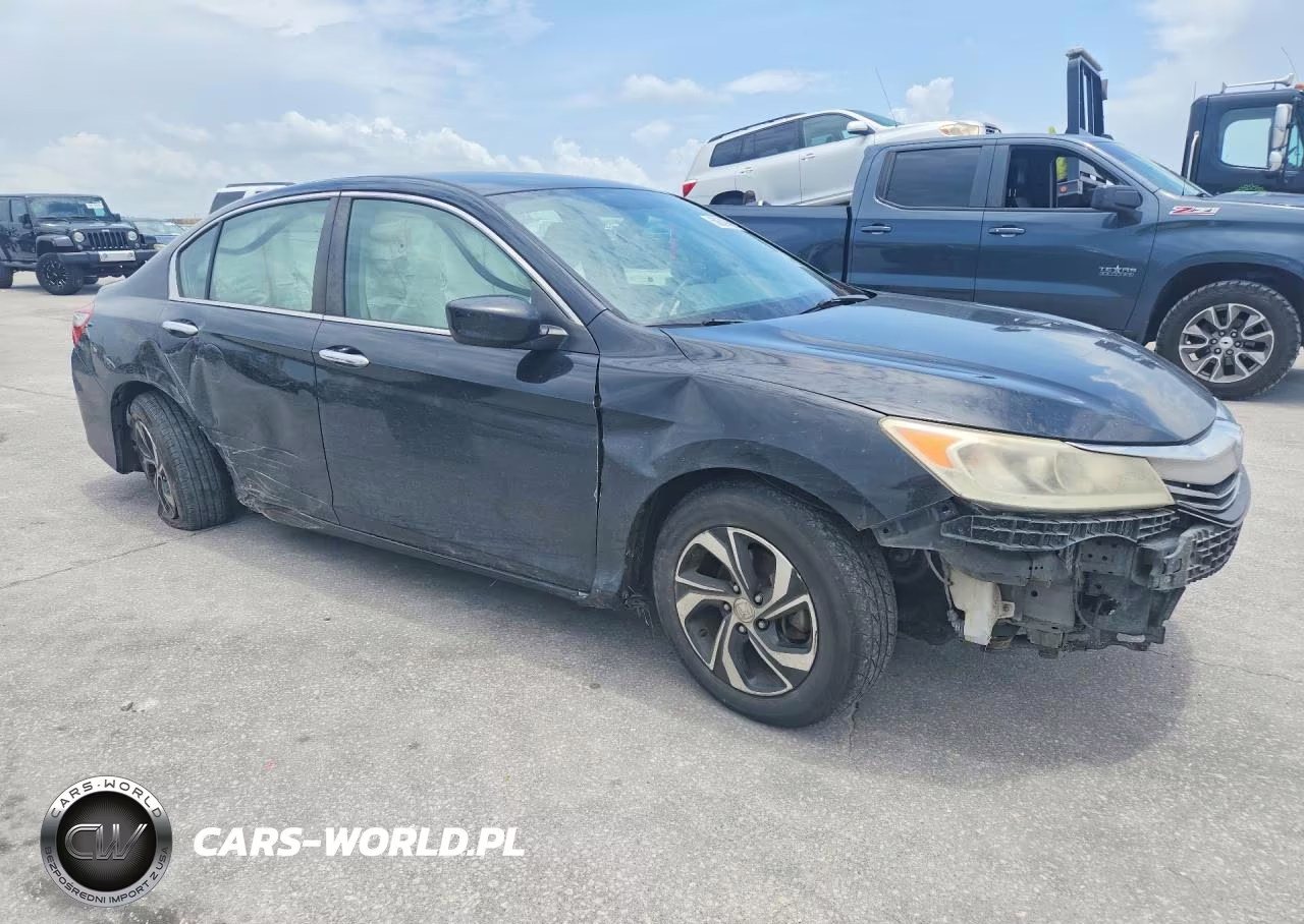 2017 Honda Accord Lx VIN:1HGCR2F35HA079334 - 4