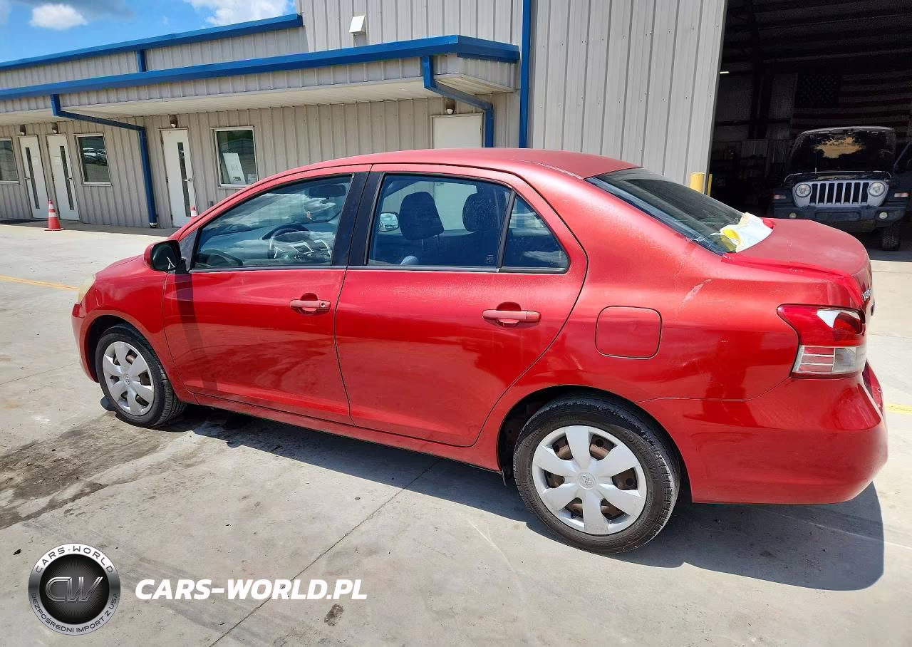 2007 Toyota Yaris Base VIN:JTDBT923271173681 - 2