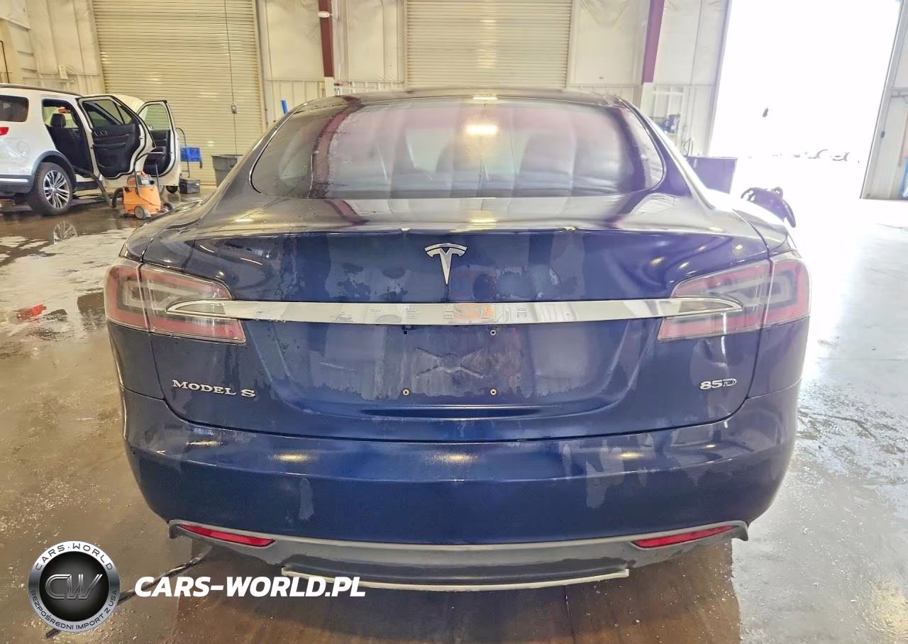 2015 Tesla Model S 85D VIN:5YJSA1H29FFP74792 - 6