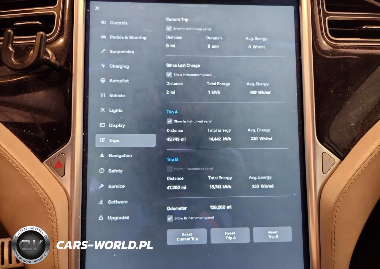 2015 Tesla Model S 85D VIN:5YJSA1H29FFP74792 - 9