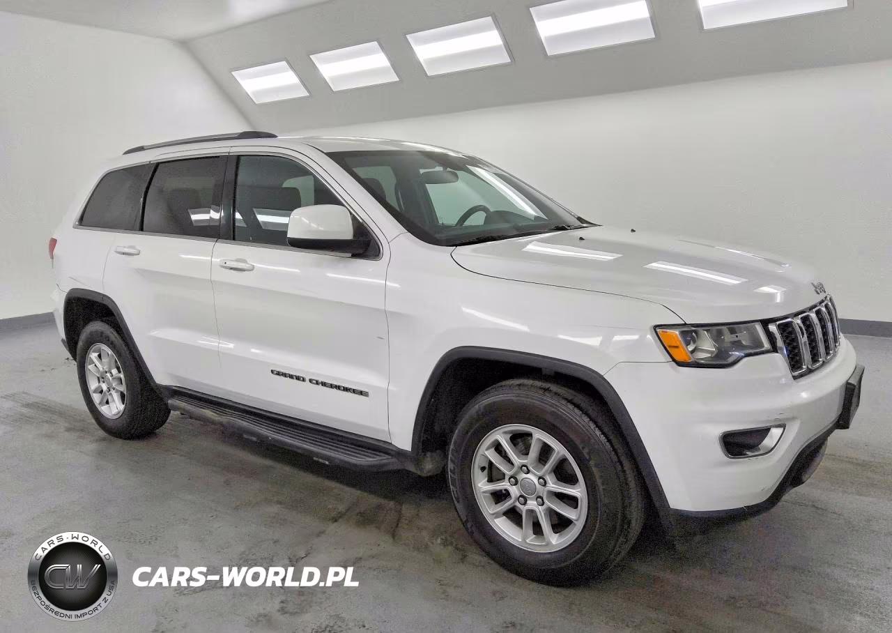 2018 Jeep Grand Cherokee Laredo VIN:1C4RJFAG0JC189252 - 4