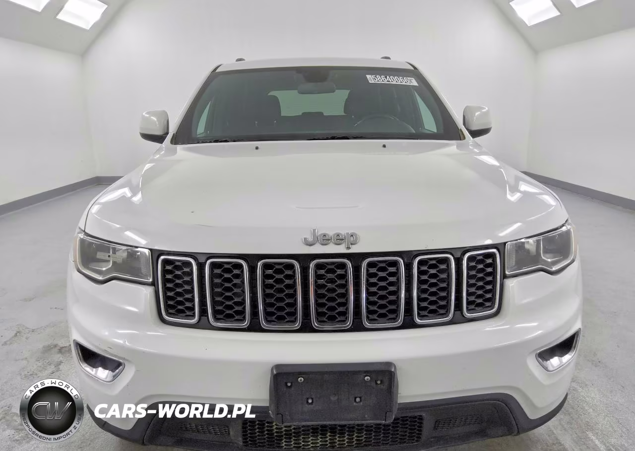 2018 Jeep Grand Cherokee Laredo VIN:1C4RJFAG0JC189252 - 5