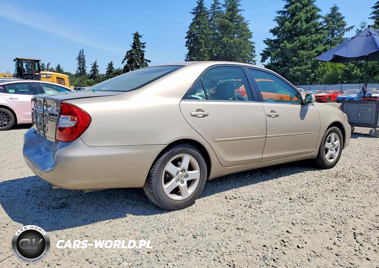 2003 Toyota Camry Se VIN:4T1BE30K53U698904 - 3
