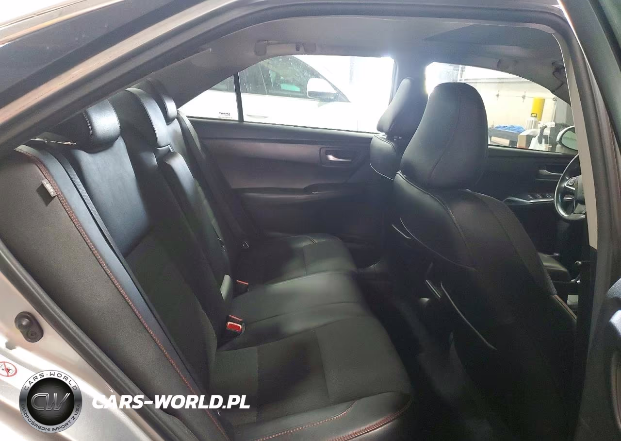 2017 Toyota Camry Se VIN:4T1BF1FK3HU440199 - 10