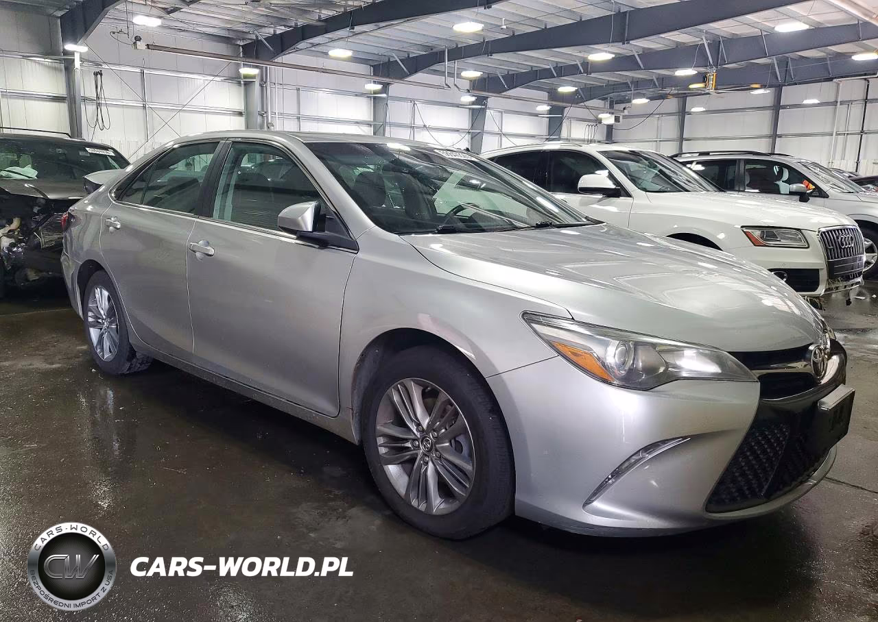 2017 Toyota Camry Se VIN:4T1BF1FK3HU440199 - 4