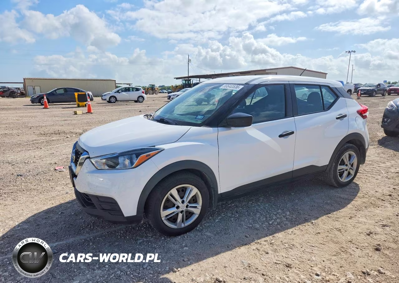 2020 Nissan Kicks S