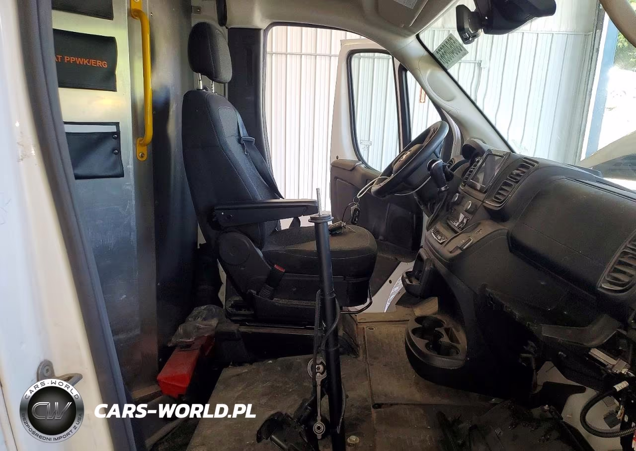 2023 Ram Promaster 2500 Delivery Van VIN:3C6LRVDGXPE601321 - 11