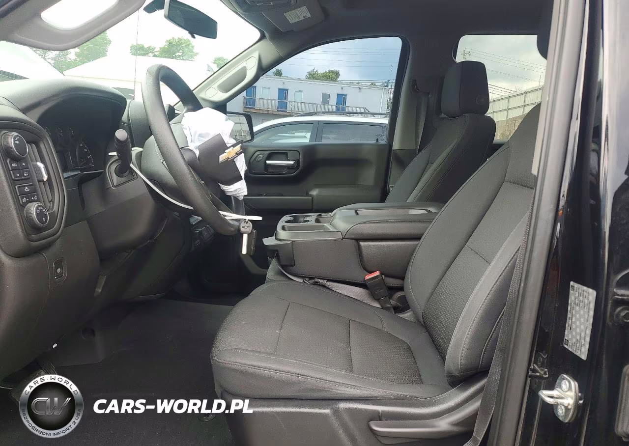 2019 Chevrolet Silverado K1500 Custom VIN:3GCUYBEF6KG113405 - 7