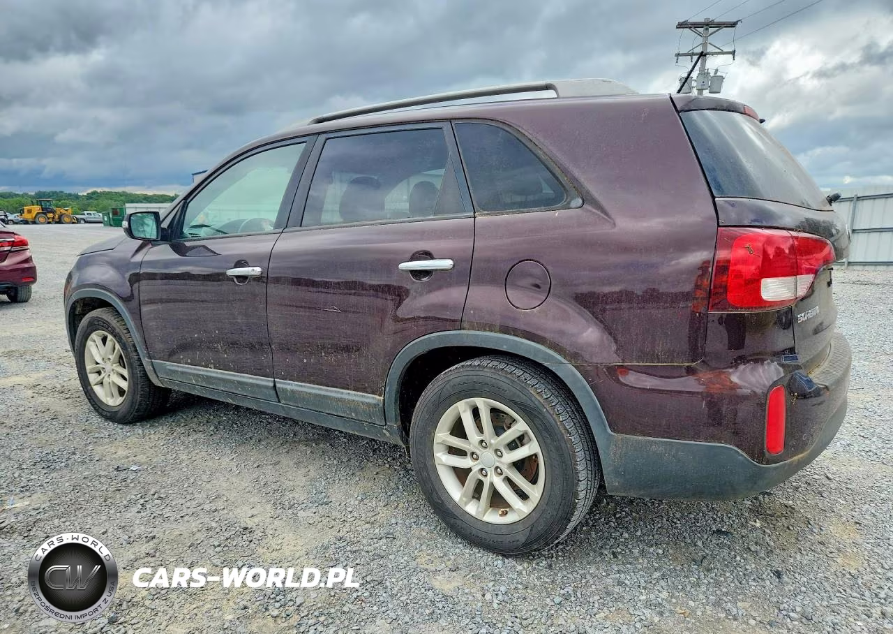 2015 Kia Sorento Lx VIN:5XYKT3A66FG577882 - 2