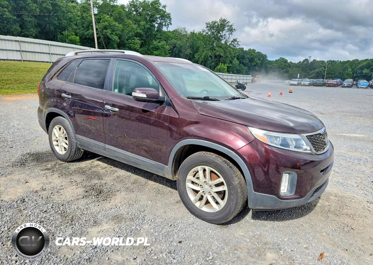 2015 Kia Sorento Lx VIN:5XYKT3A66FG577882 - 4