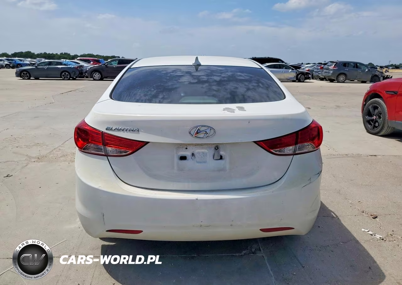 2013 Hyundai Elantra Gls VIN:5NPDH4AE3DH411235 - 6