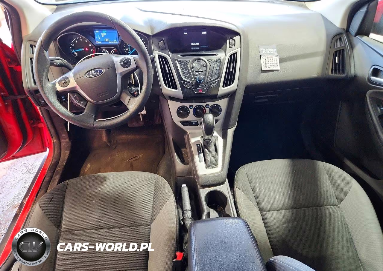 2014 Ford Focus Se VIN:1FADP3K24EL242184 - 8