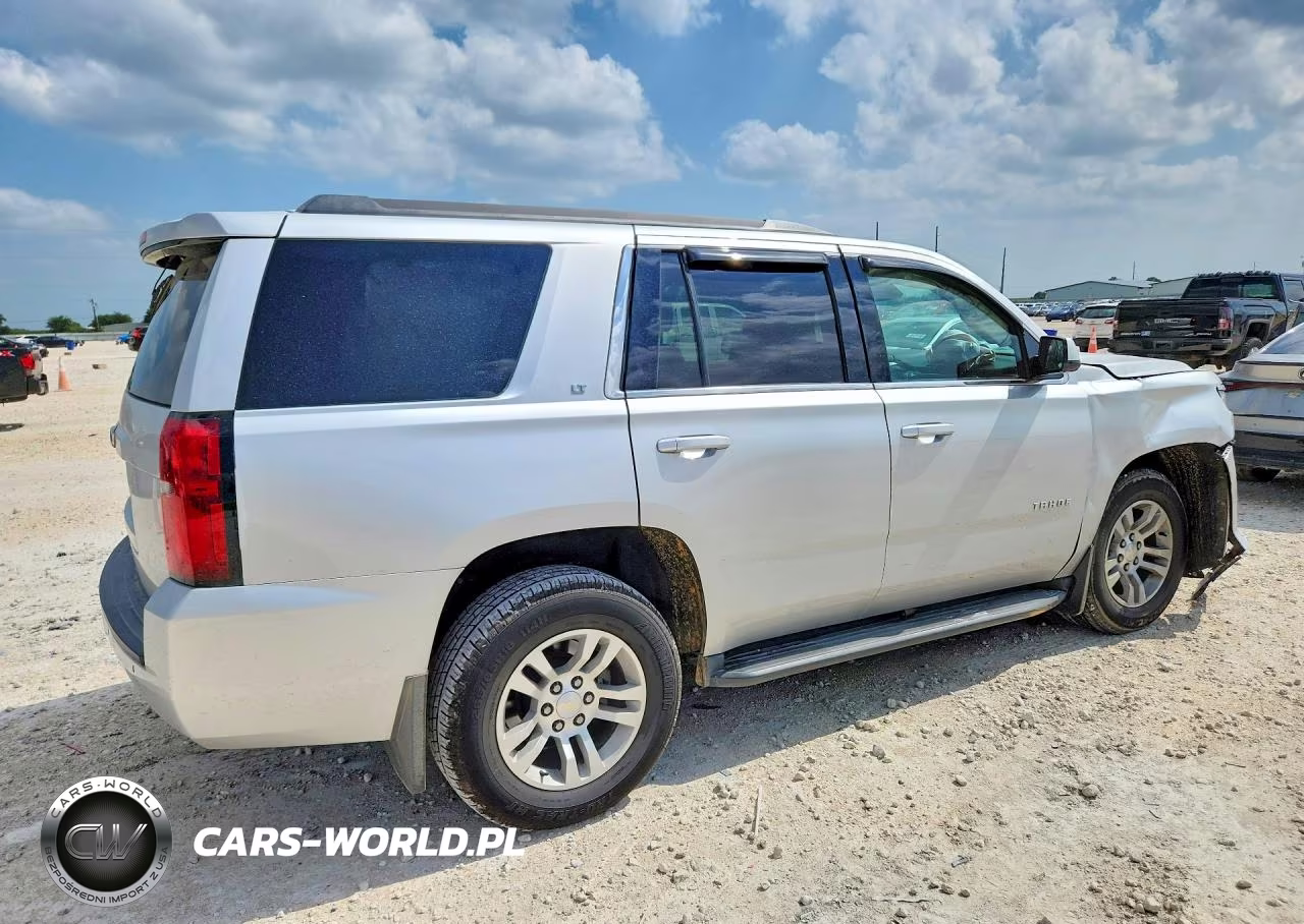 2018 Chevrolet Tahoe K1500 Lt VIN:1GNSKBKC8JR263072 - 3