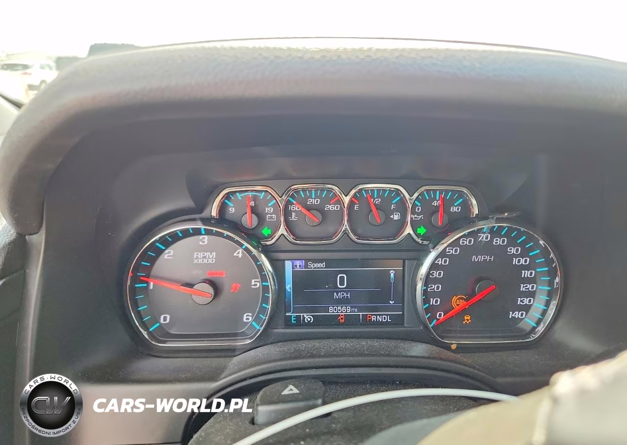 2018 Chevrolet Tahoe K1500 Lt VIN:1GNSKBKC8JR263072 - 9