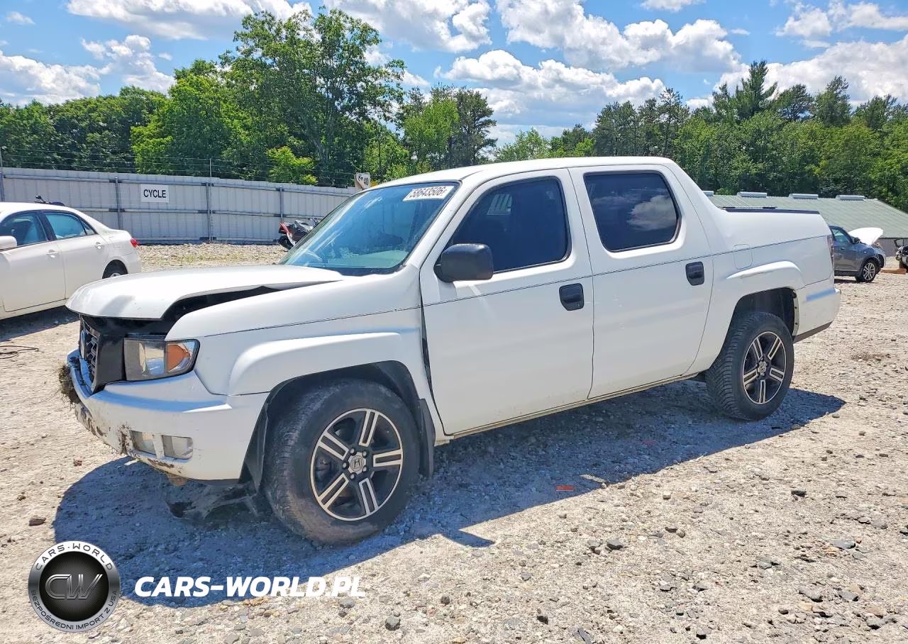 2013 Honda Ridgeline Sport VIN:5FPYK1F74DB011587 - 1