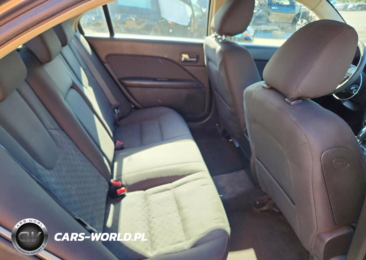 2010 Ford Fusion Se VIN:3FAHP0HA3AR283237 - 10
