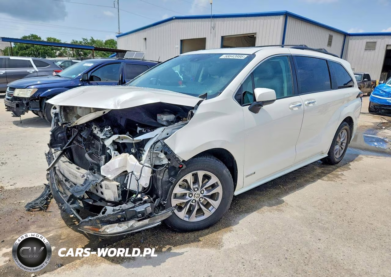 2021 Toyota Sienna Xle