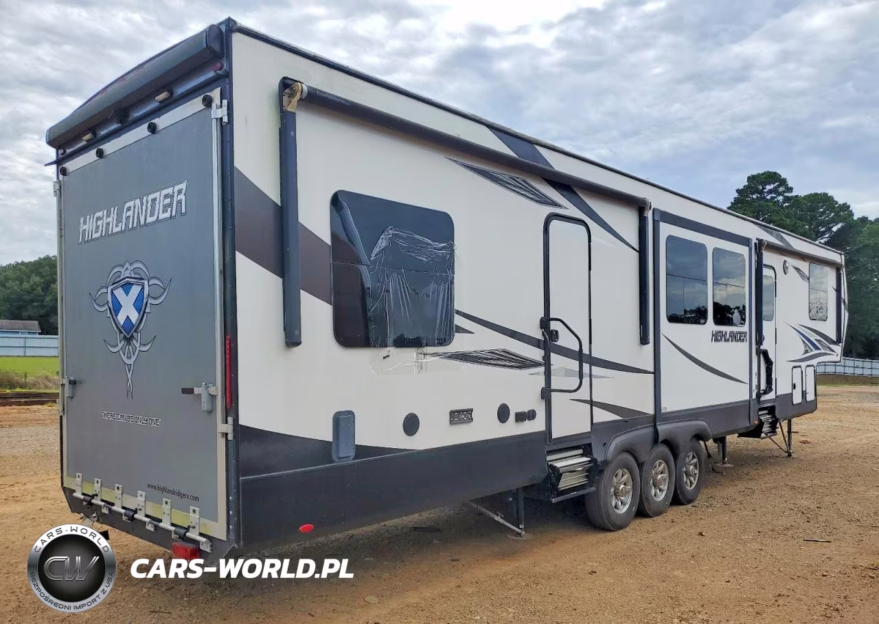 2019 Highland Ridge Highlander Camper VIN:58TCHSCV7K3HH3083 - 4