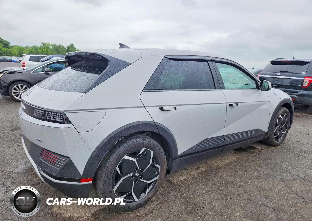 2023 Hyundai Ioniq 5 Se VIN:KM8KMDAF0PU135369 - 3