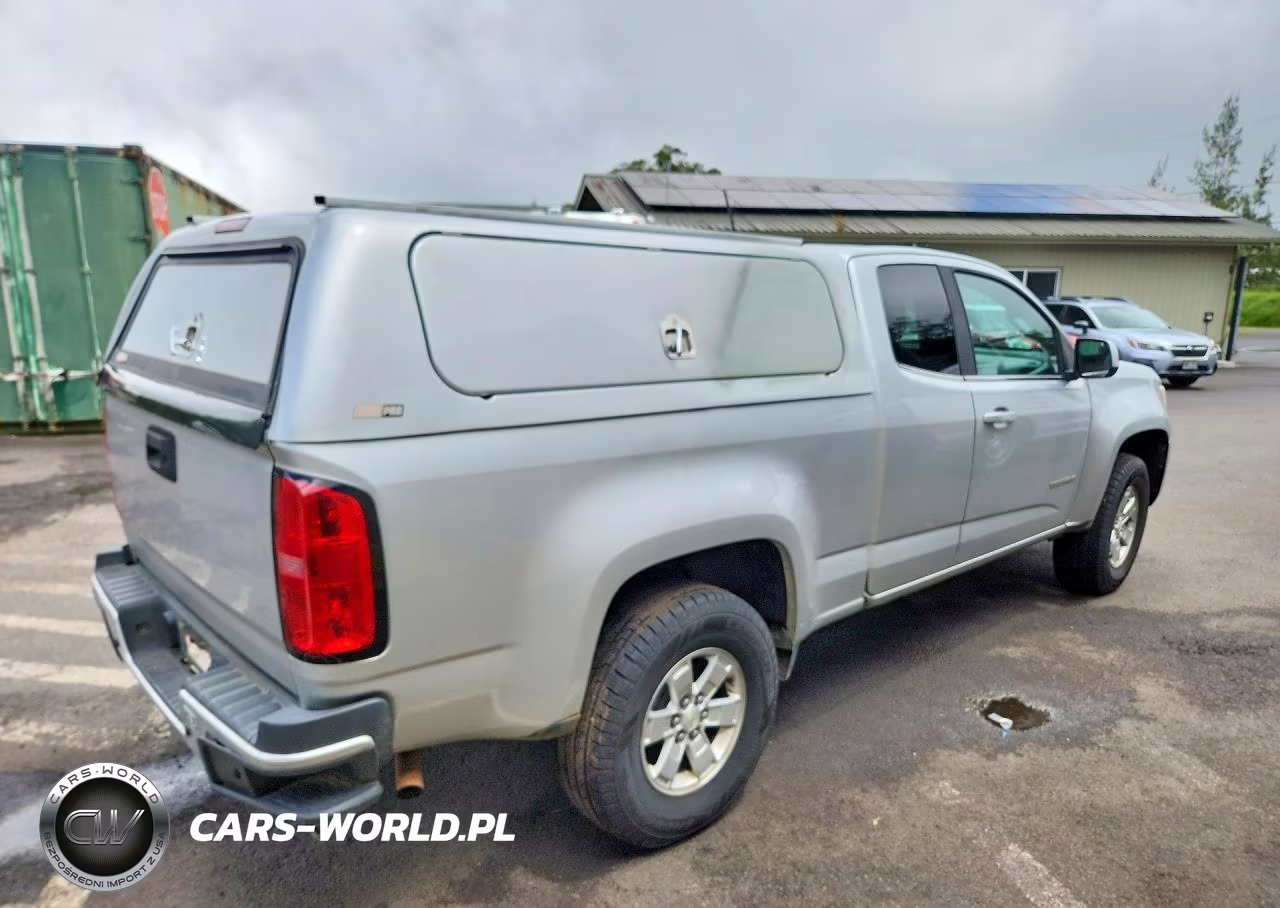 2018 Chevrolet Colorado VIN:1GCHSBEAXJ1180237 - 3