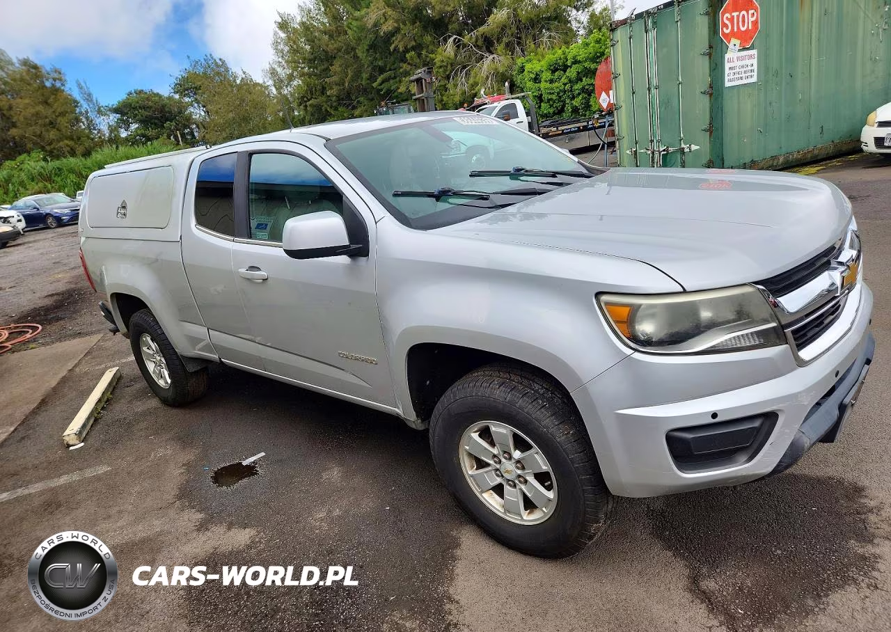 2018 Chevrolet Colorado VIN:1GCHSBEAXJ1180237 - 4